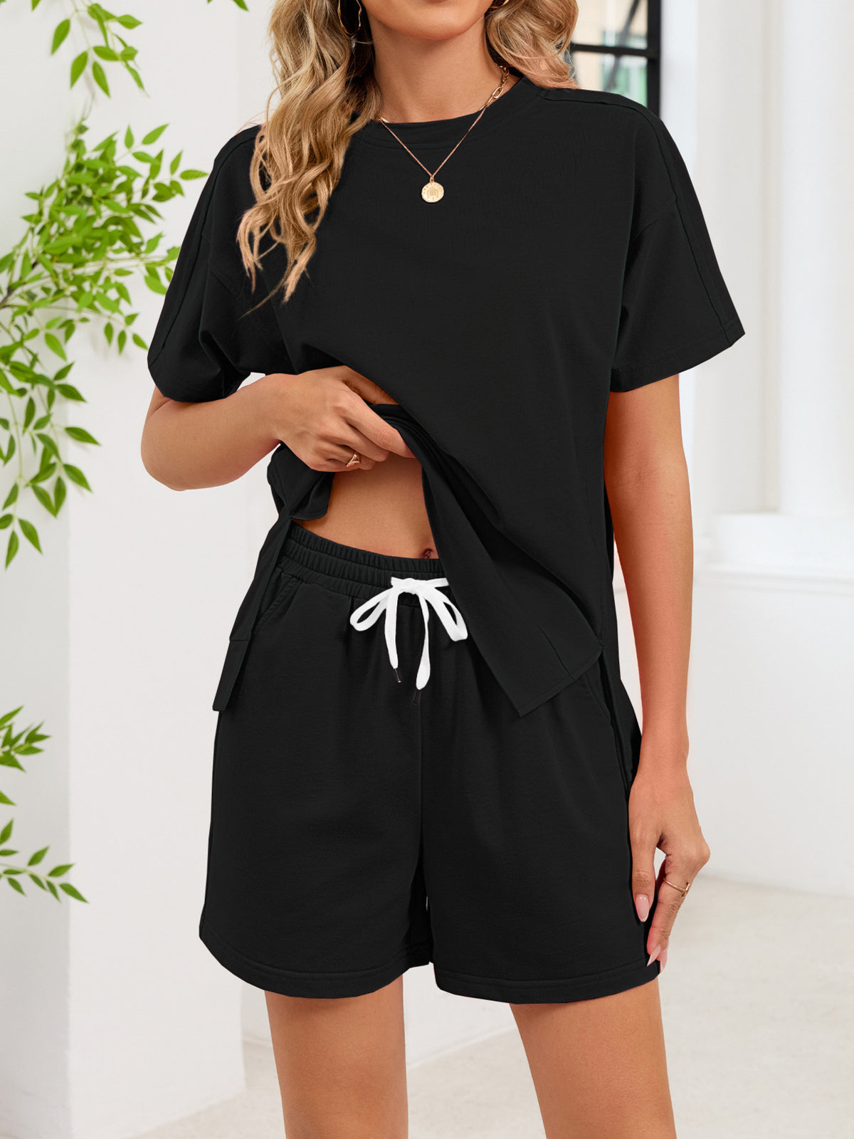 Round Neck Short Sleeve T-shirt Shorts Set (6)