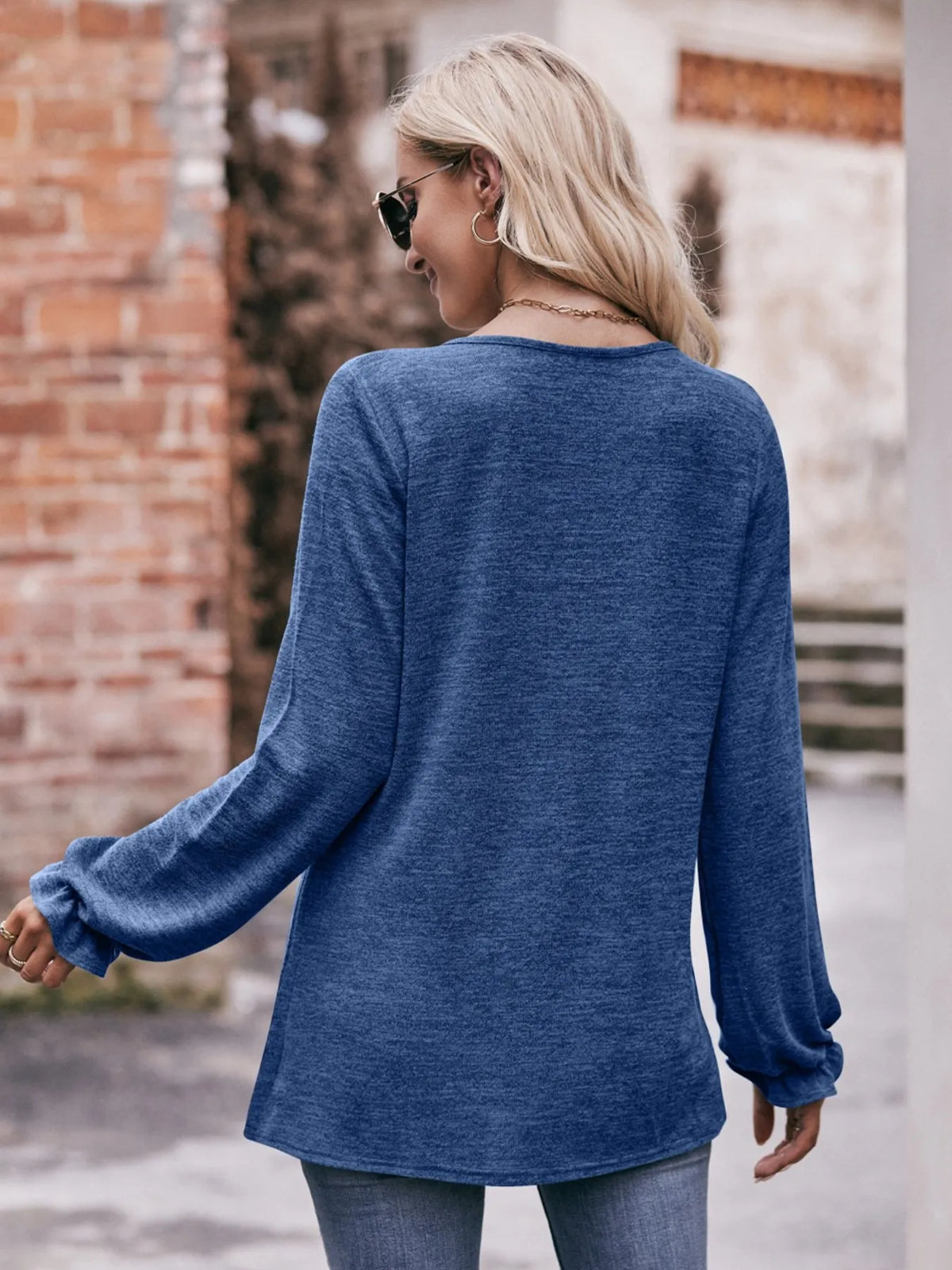 Round Neck Long Sleeve Casual T-shirt (8)