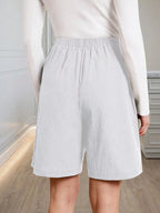 High-waisted Pleated Shorts Button Detail (9)