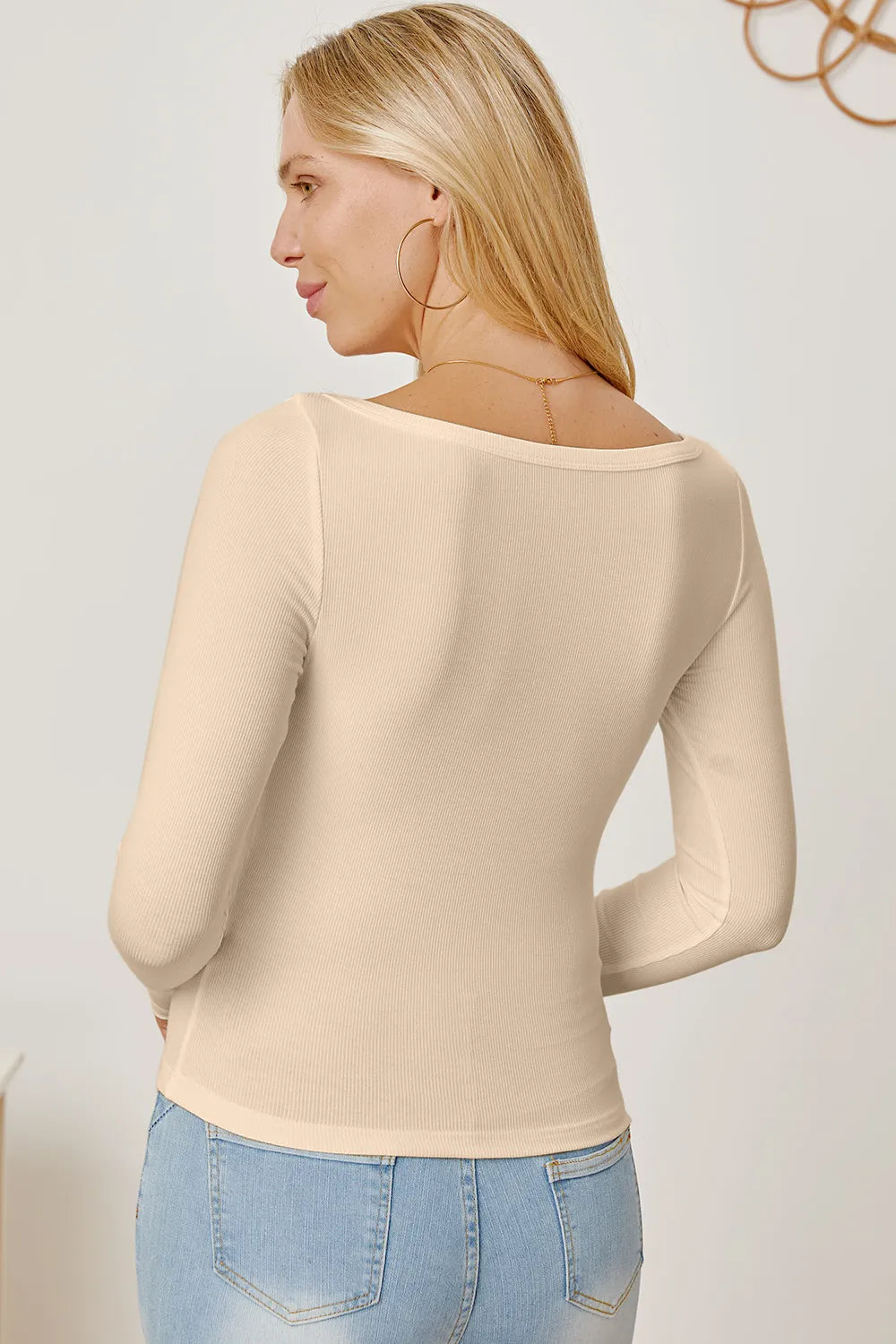 Square Neck Long Sleeve T-shirt (12)