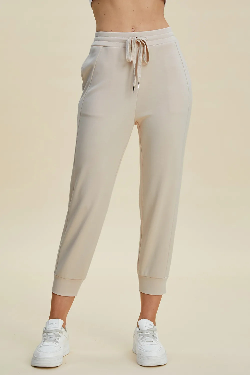 Full Size Air Scuba Drawstring High Waist Cropped Pants (7)