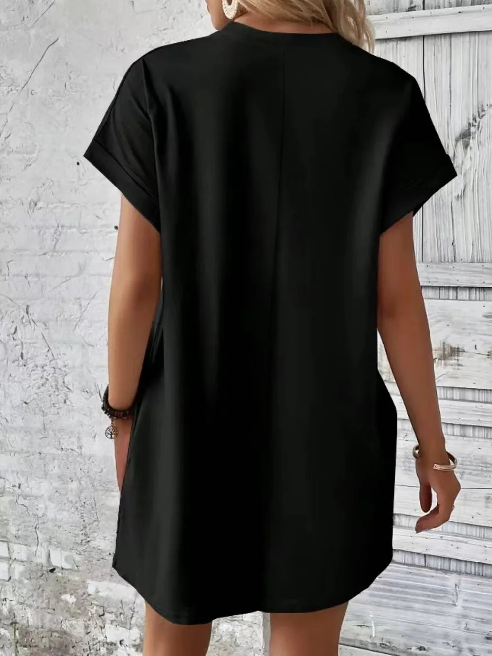 Pocketed Round Neck Short Sleeve Dress (2)
