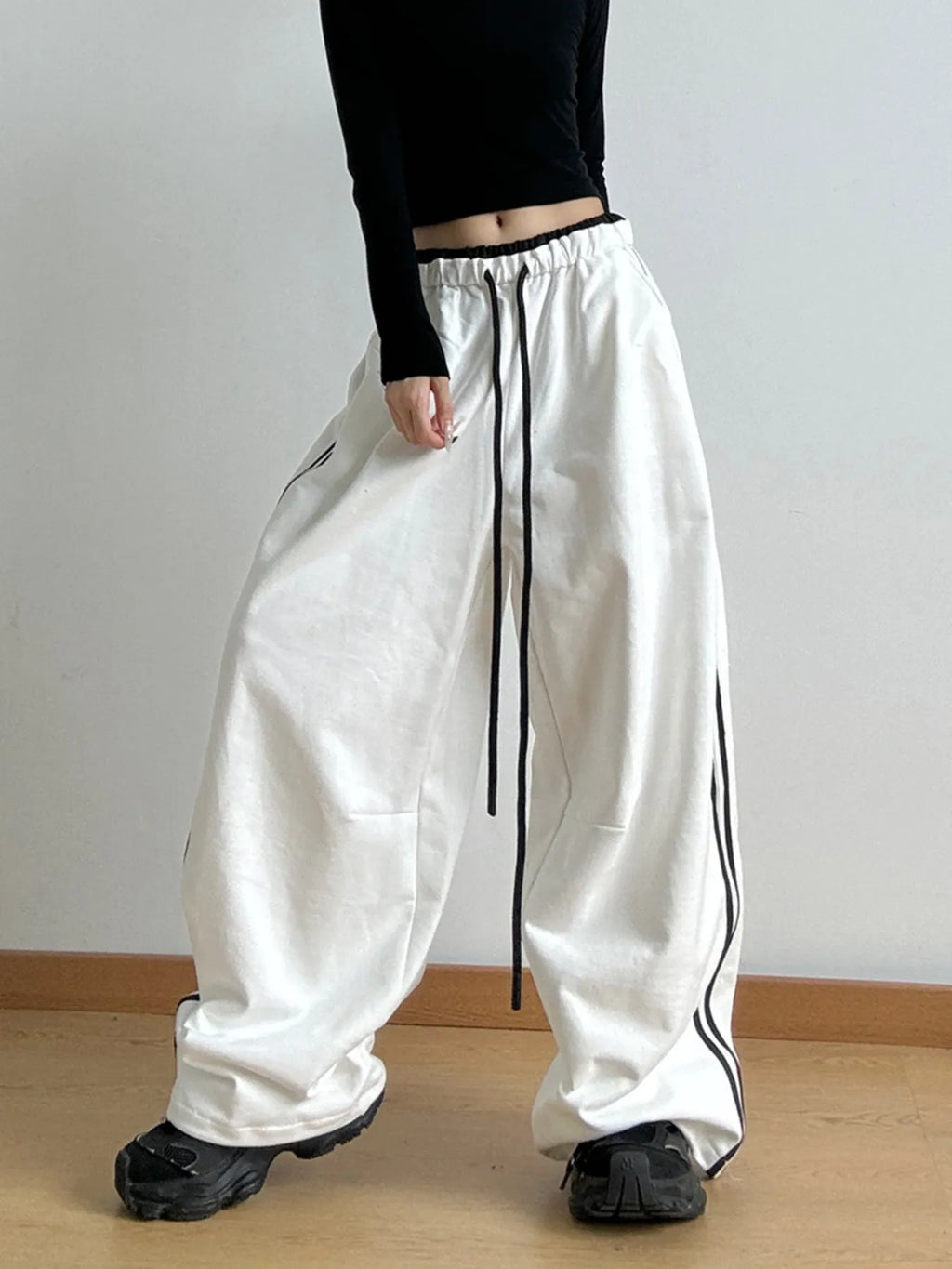 Wide Leg Drawstring Pants (13)
