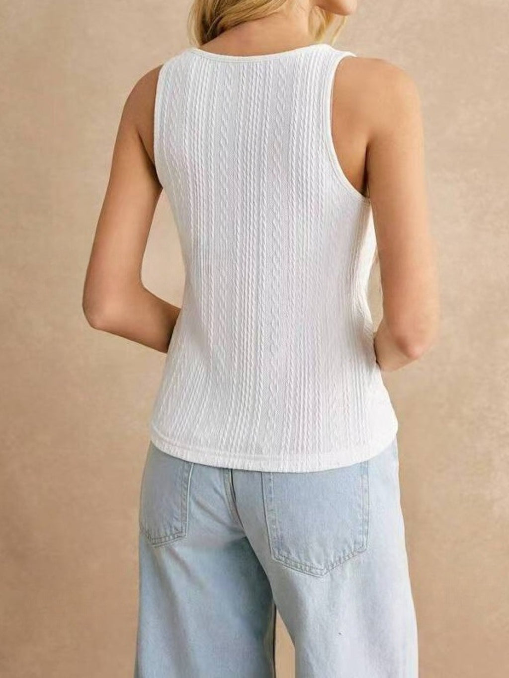 Textured Knit Scoop Neck Tank (2)