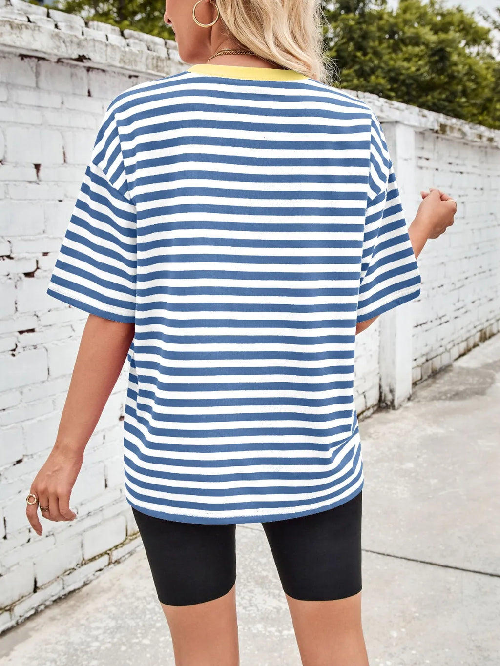 Contrast Striped Round Neck T-shirt (13)