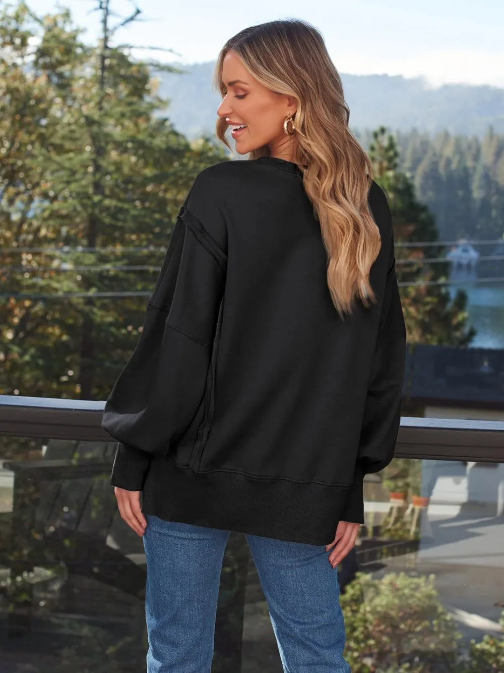 Slit Round Neck Long Sleeve Sweatshirt (20)