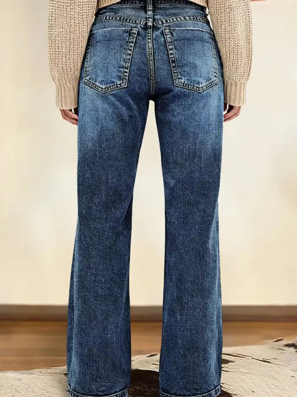 Vintage Wash Straight Leg Jeans (6)