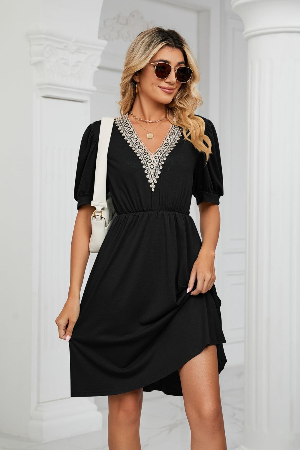 Contrast V-neck Puff Sleeve Pocket Dress (11)