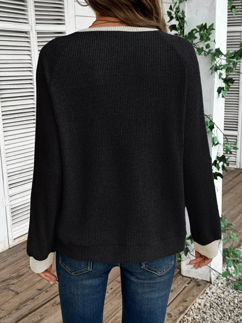 Ribbed Knit Two-tone Top (5)