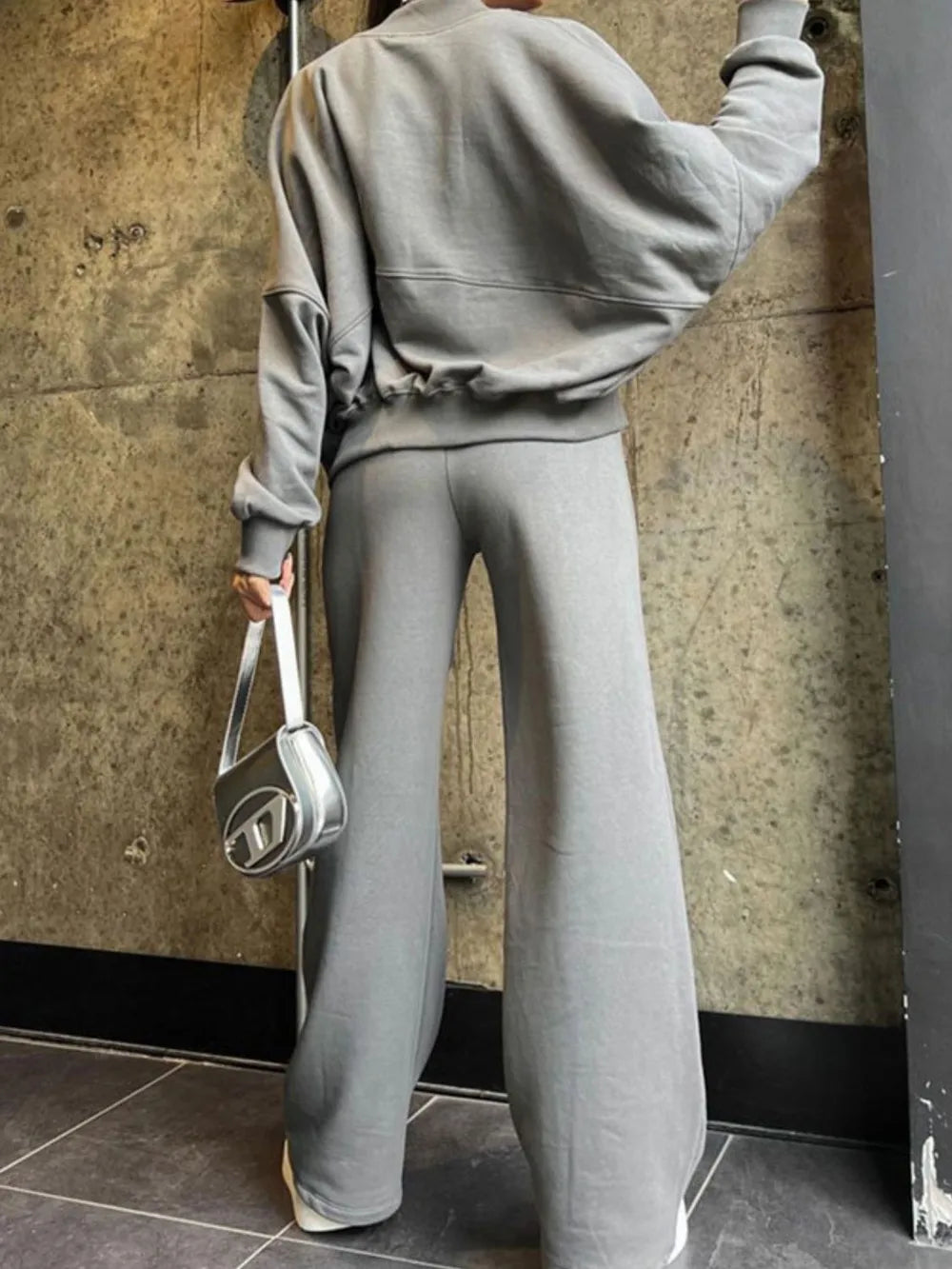 Baseball Collar Zip Up Top Drawstring Paants Set (2)