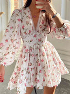 Lace Detail V-neck Balloon Sleeve Dress (3)