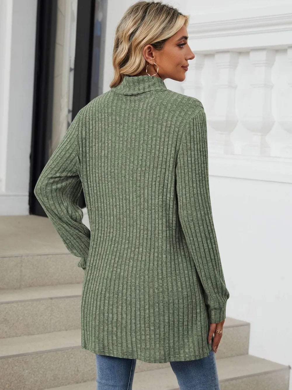 Ribbed Mock Neck Long Sleeve T-shirt (20)