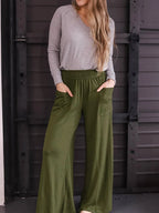 Pocketed Elastic Waist Wide Leg Pants (3)