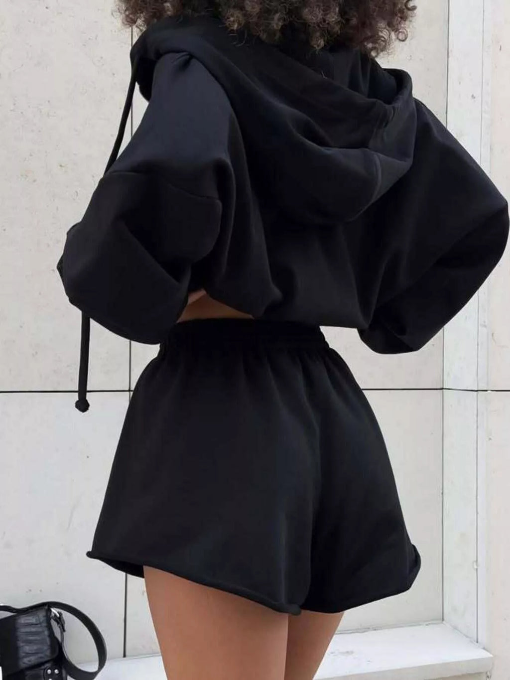 Zip Up Long Sleeve Outerwear Shorts Set (18)