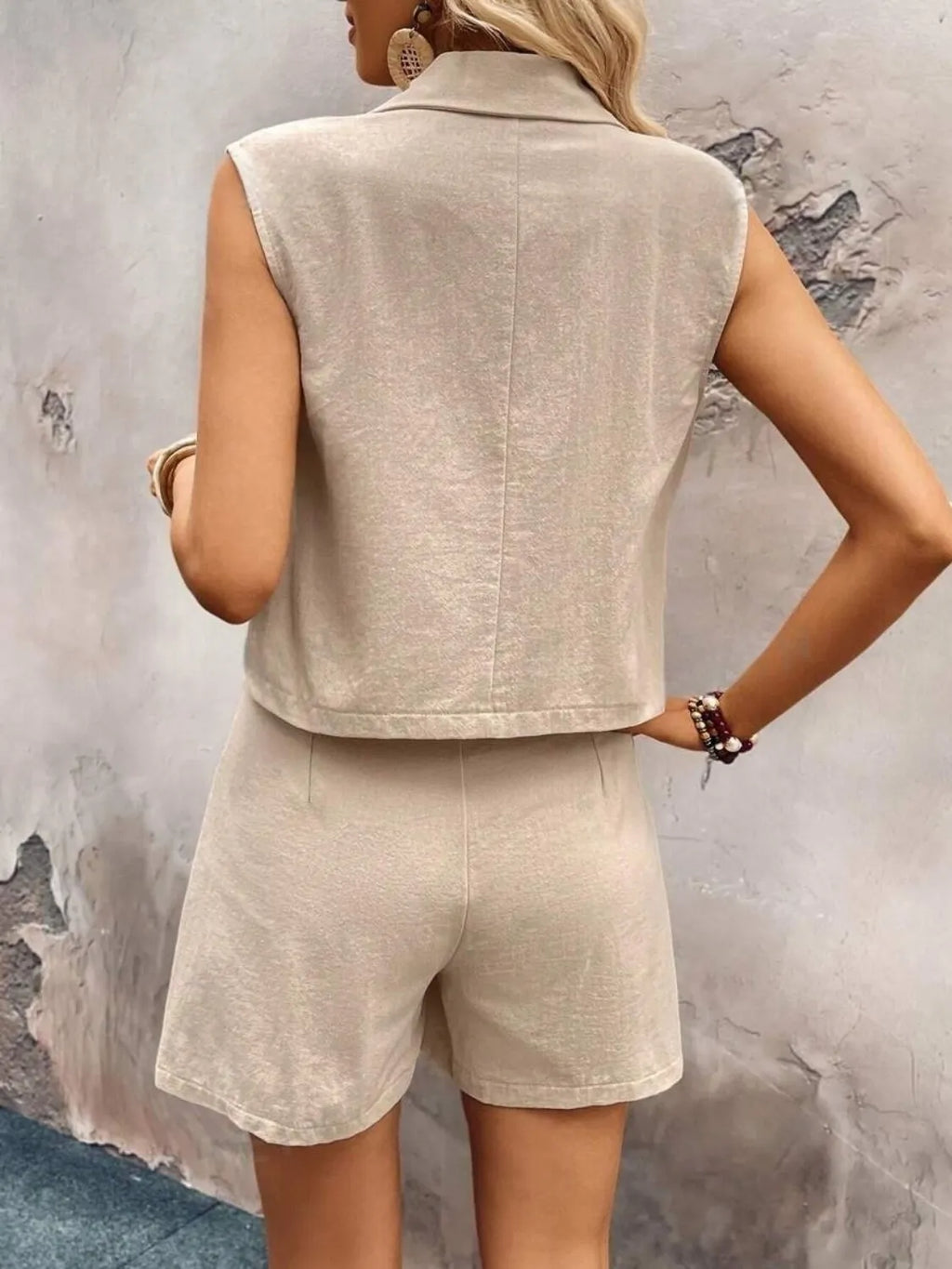 One Button Sleeveless Top Shorts Set (5)