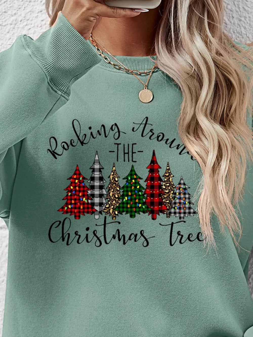 Christmas Tree Graphic Round Neck Sweatshirt (17)