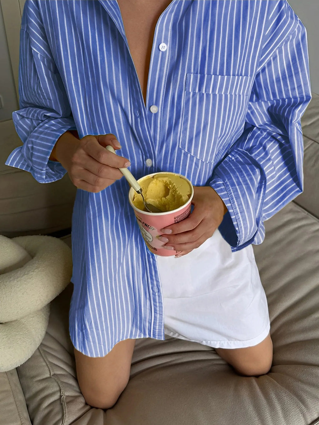 Oversized Striped Button-down Shirt (17)