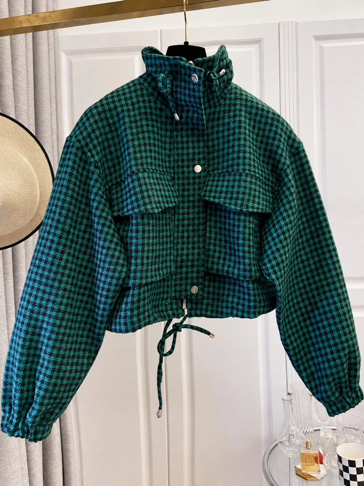Plaid Cropped Zip-up Jacket (8)