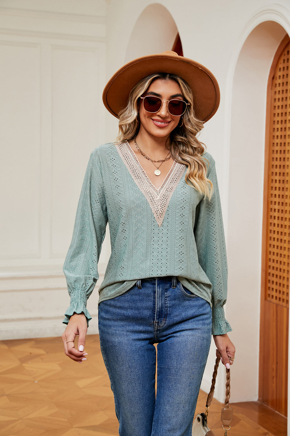 Contrast Flounce Sleeve Blouse (17)