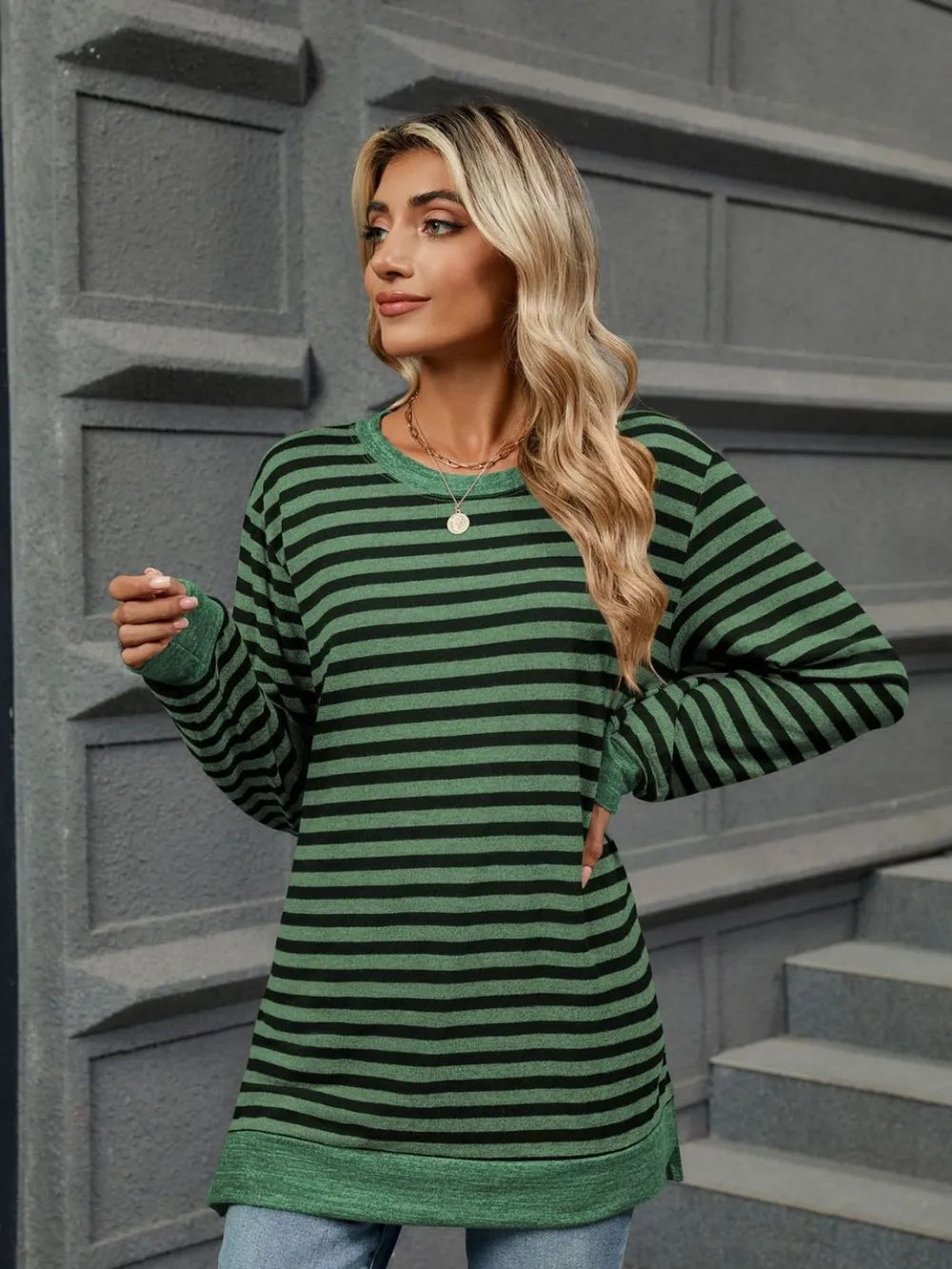 Striped Round Neck Long Sleeve T-shirt (12)