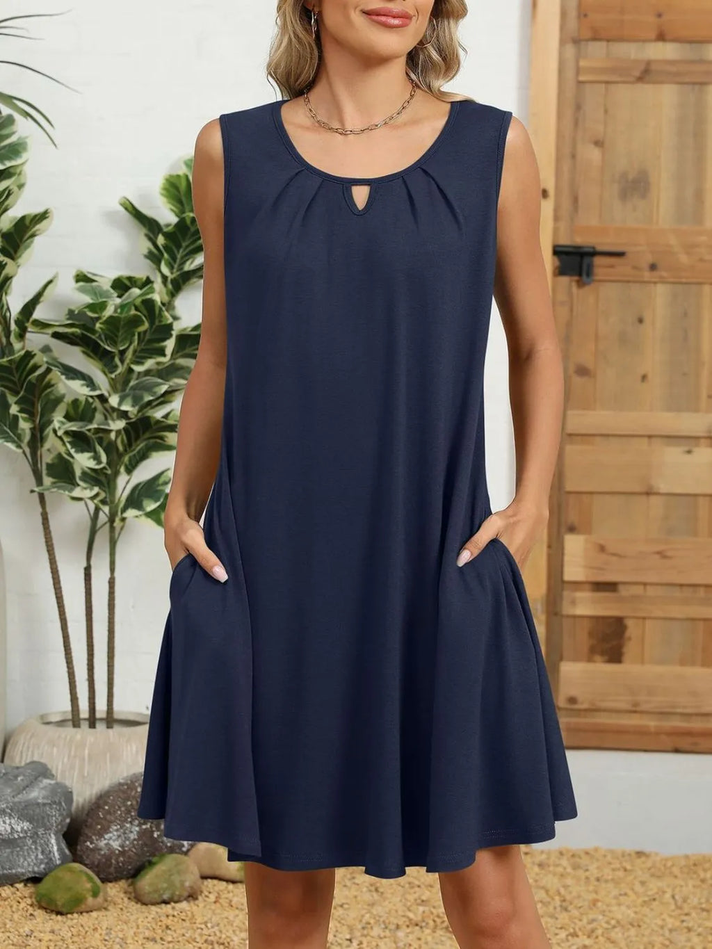 Round Neck Sleeveless Dress (25)
