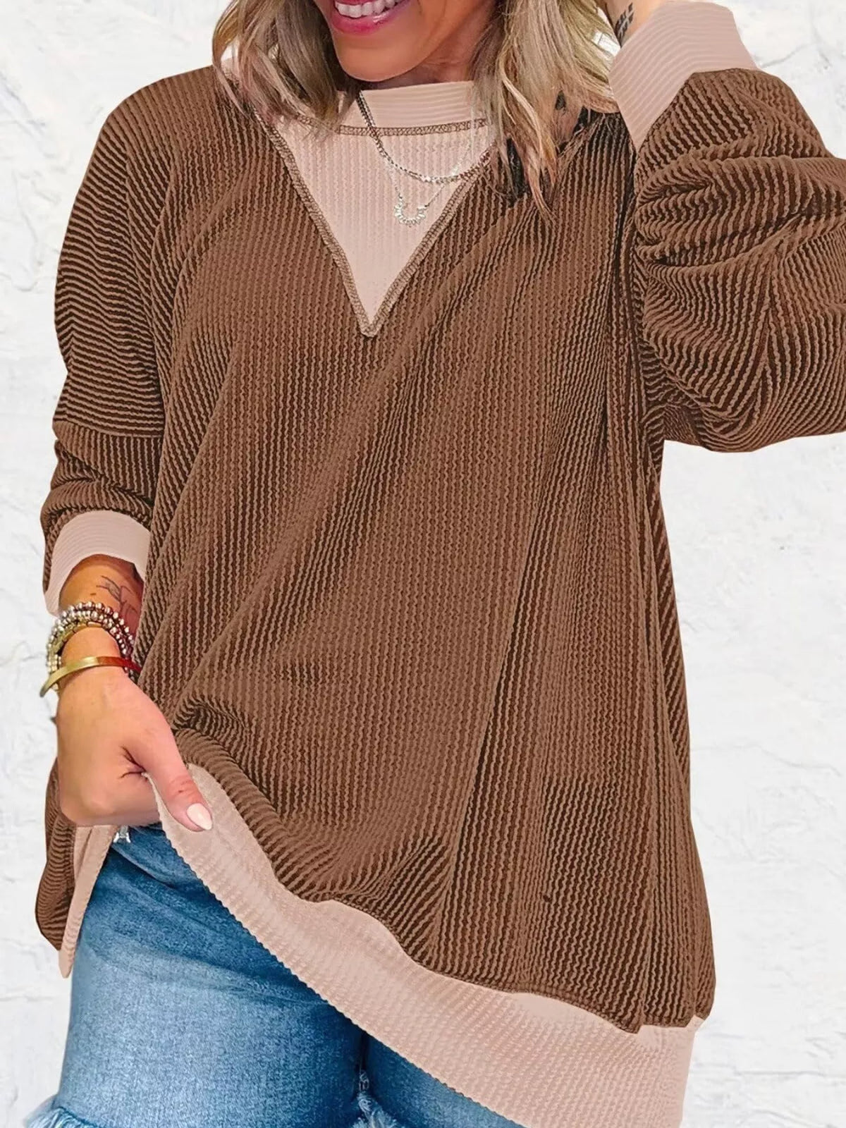 Two-tone Ribbed Knit Sweatshirt (14)