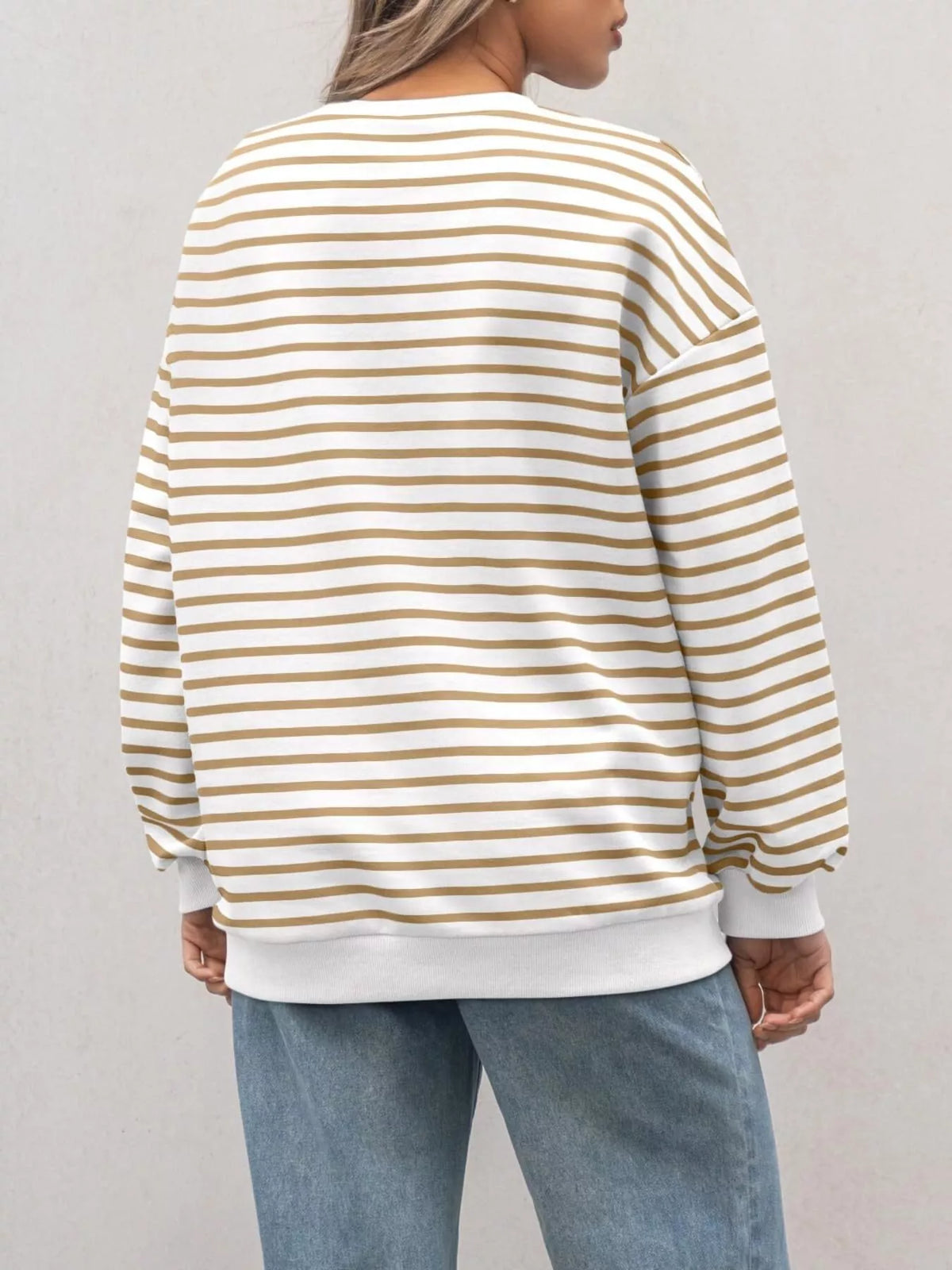 Striped Round Neck Oversized Casual Sweatshirt (23)