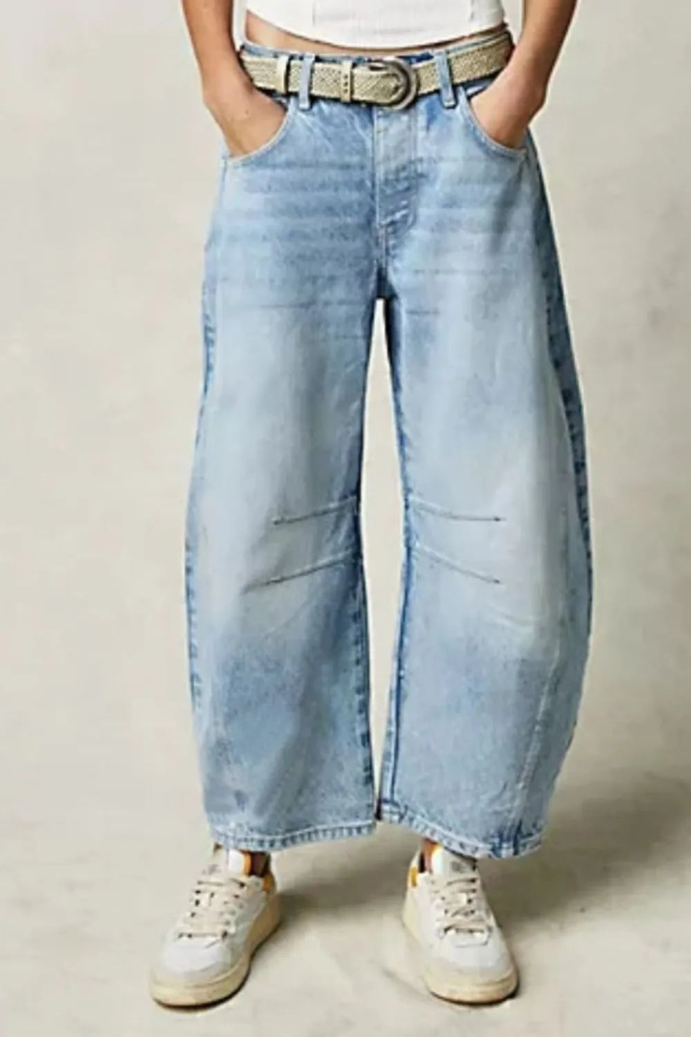 Wide Leg Jeans Pockets (13)