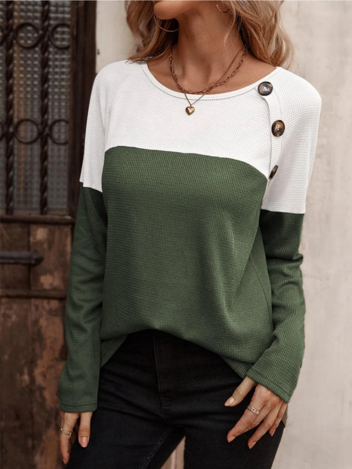 Contrast Round Neck Long Sleeve T-shirt