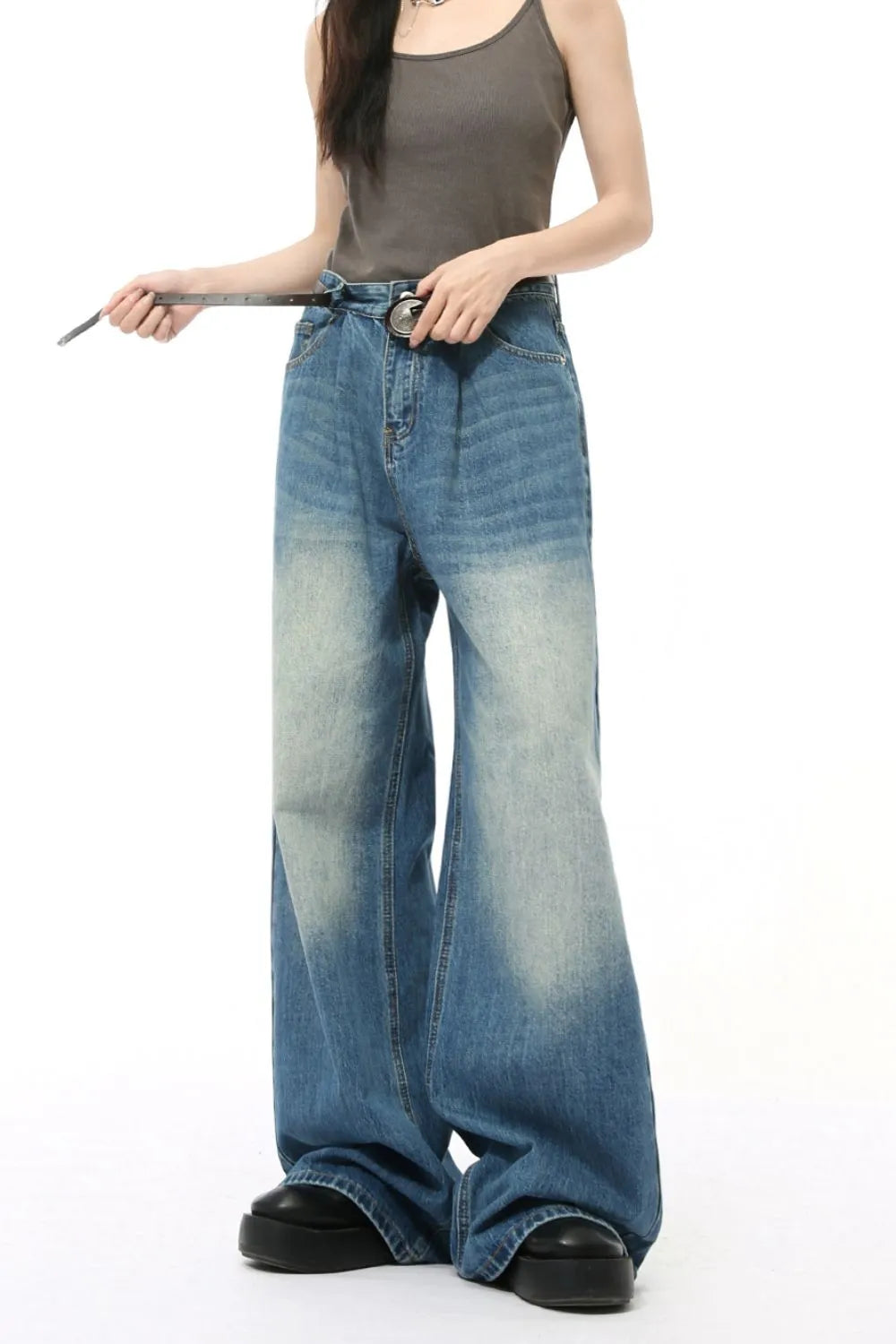 Wide Leg Jeans Pockets (2)