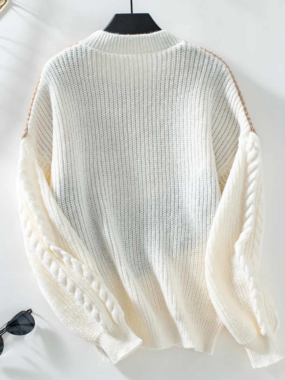 Contrast Round Neck Long Sleeve Sweater (8)