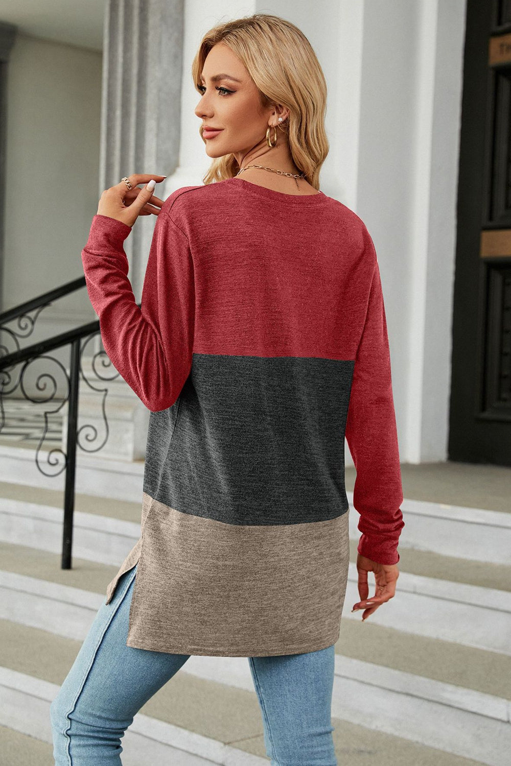 Block Round Neck Long Sleeve Slit T-shirt (15)