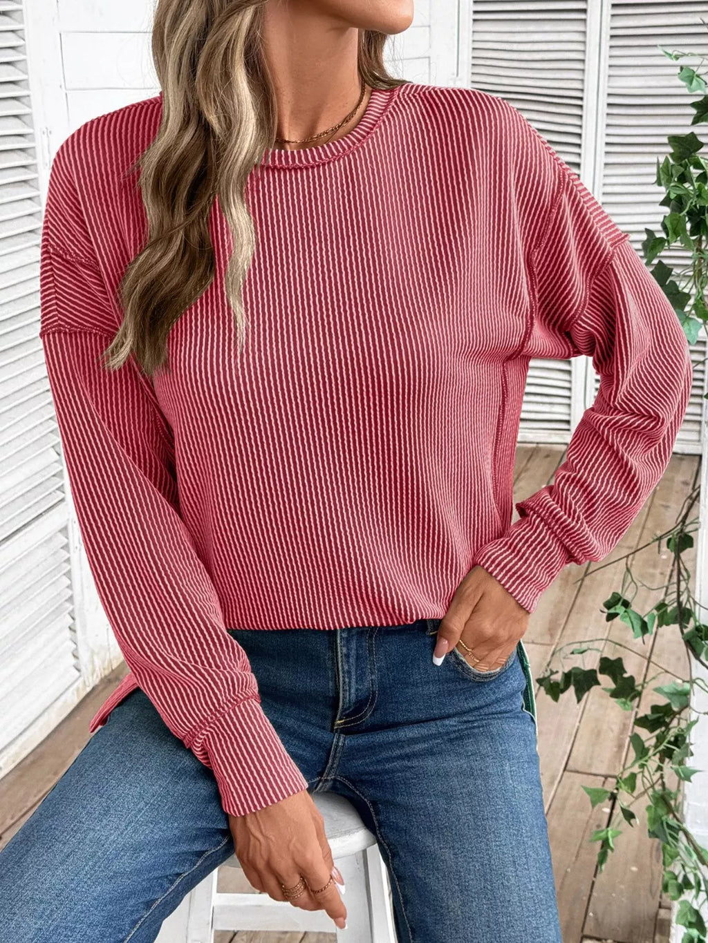 Side Slit Round Neck Sweatshirt (27)