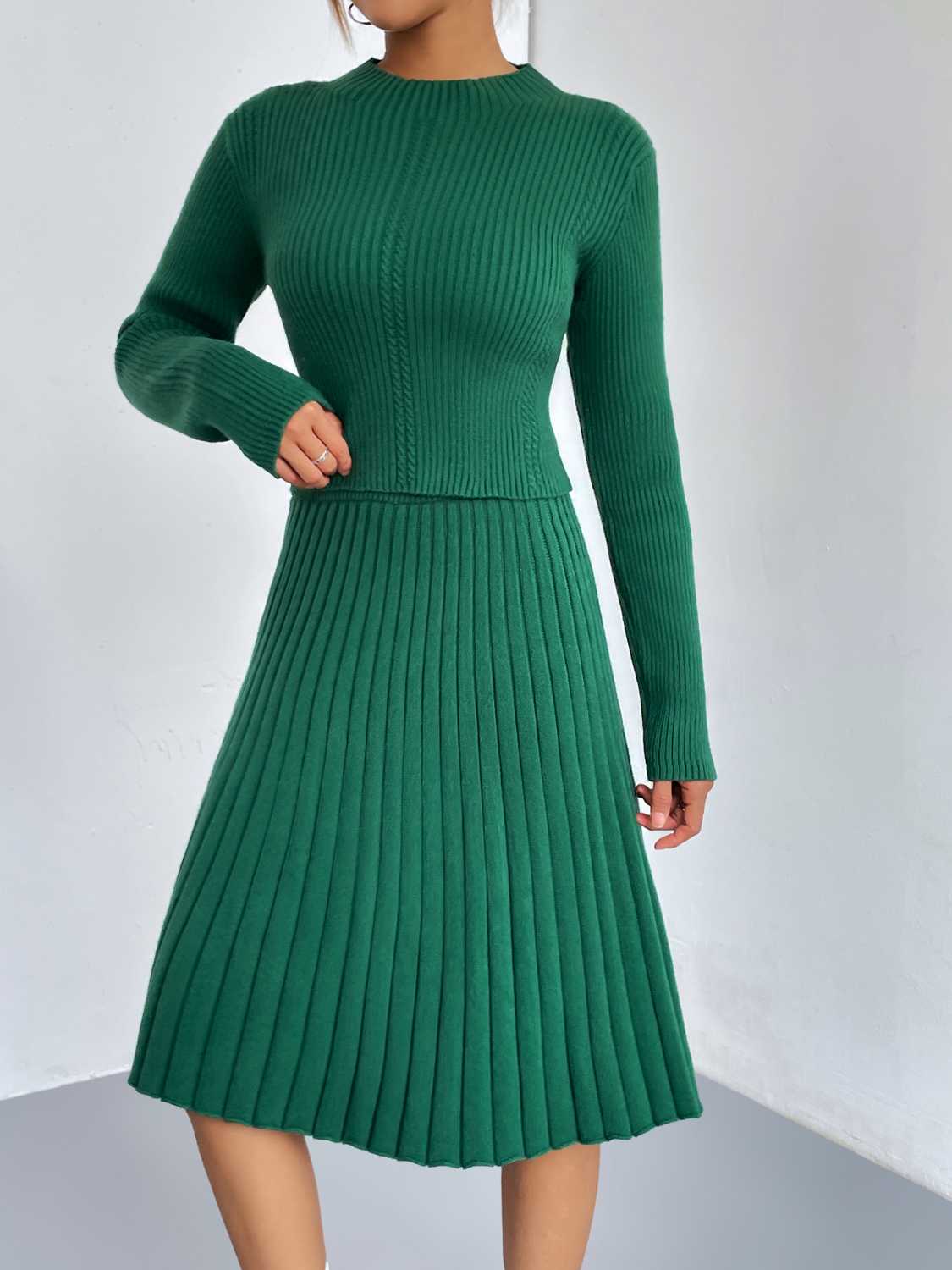 Rib-knit Sweater Skirt Set (7)