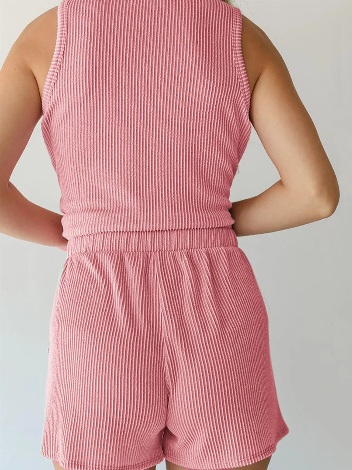 Round Neck Sleeveless Top Shorts Set (13)