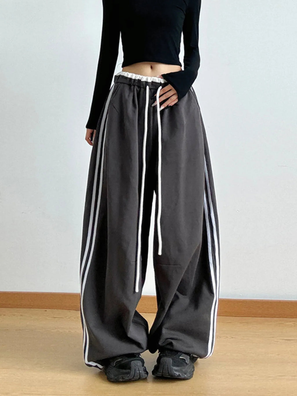 Wide Leg Drawstring Pants (4)