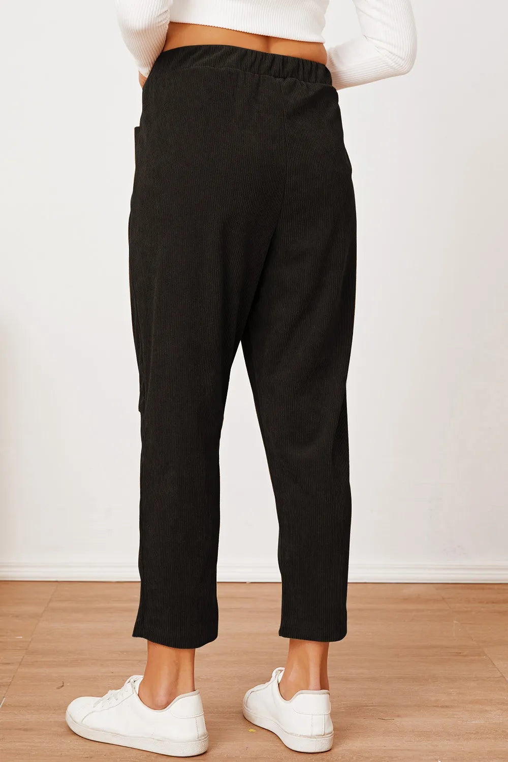 Pocketed Elastic Waist Pants (7)