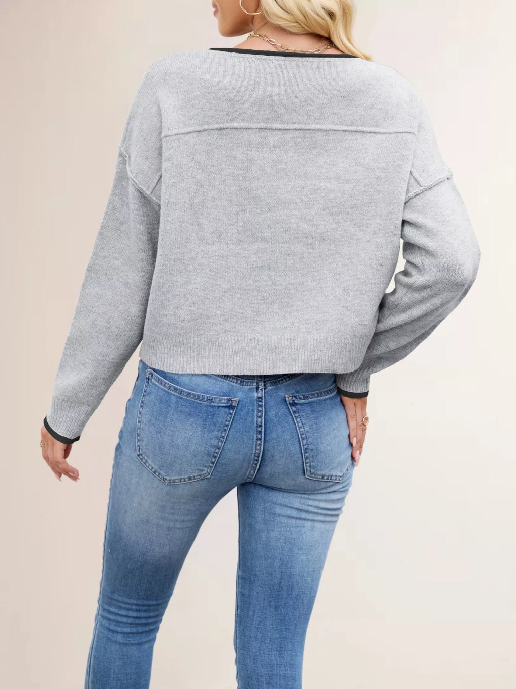 Round Neck Dropped Shoulder Sweater (18)