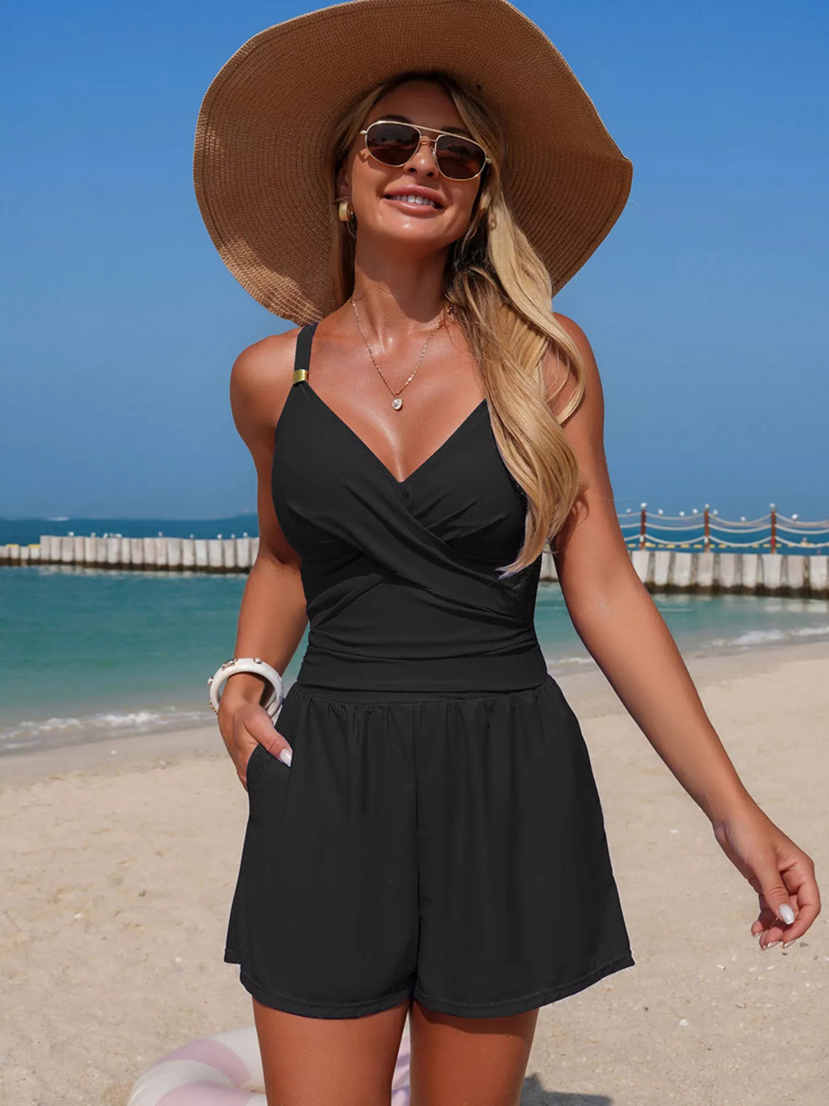 V-neck Spaghetti Strap One-piece Swimsuit (2)