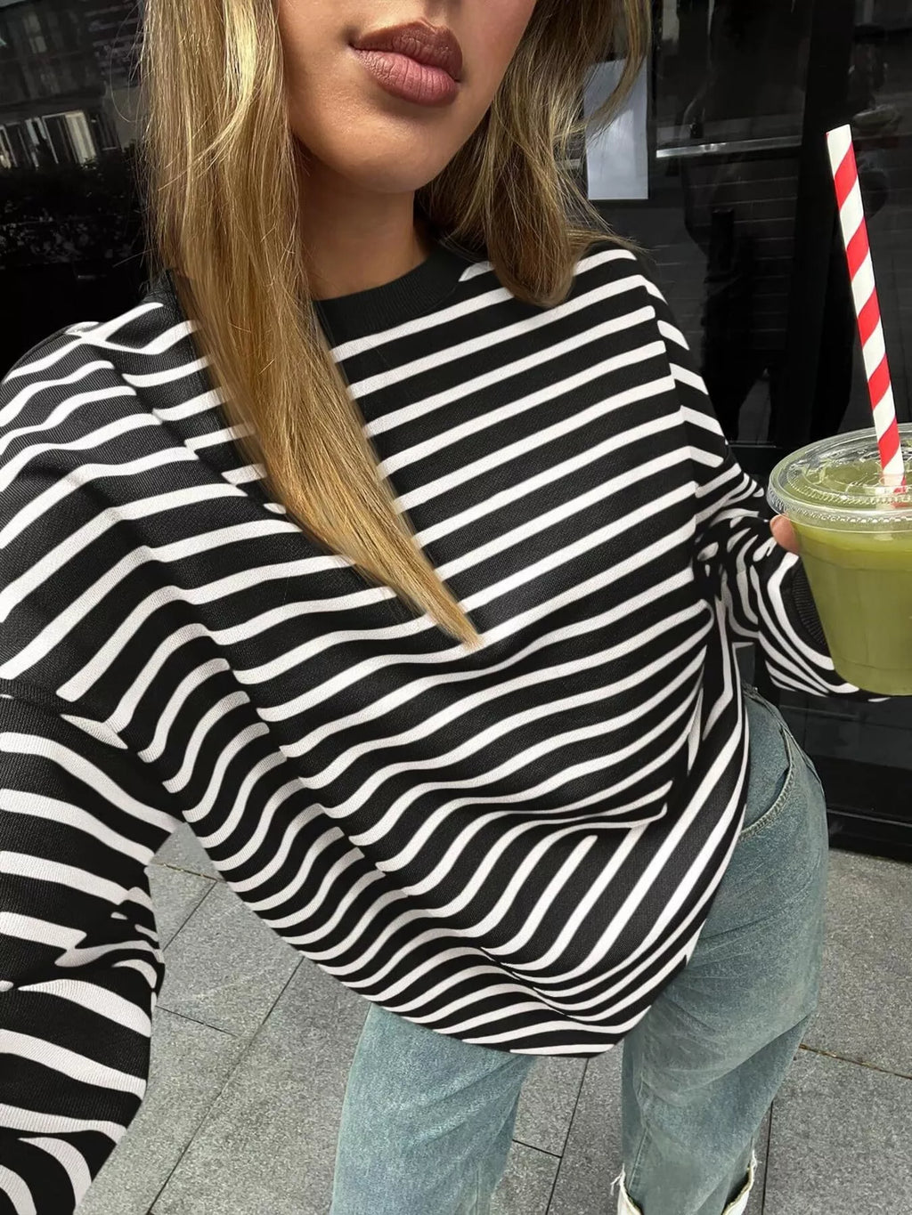 Striped Round Neck Oversized Casual Sweatshirt (9)