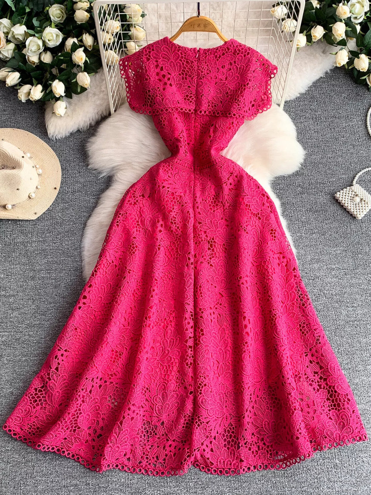 Lace Sleeveless A-line Dress (2)
