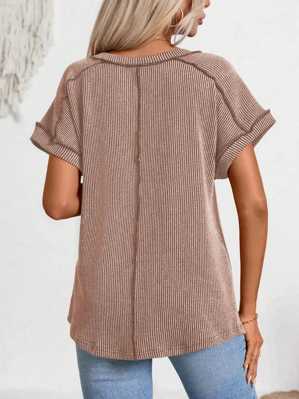 Exposed Seam V-neck Short Sleeve Top (9)