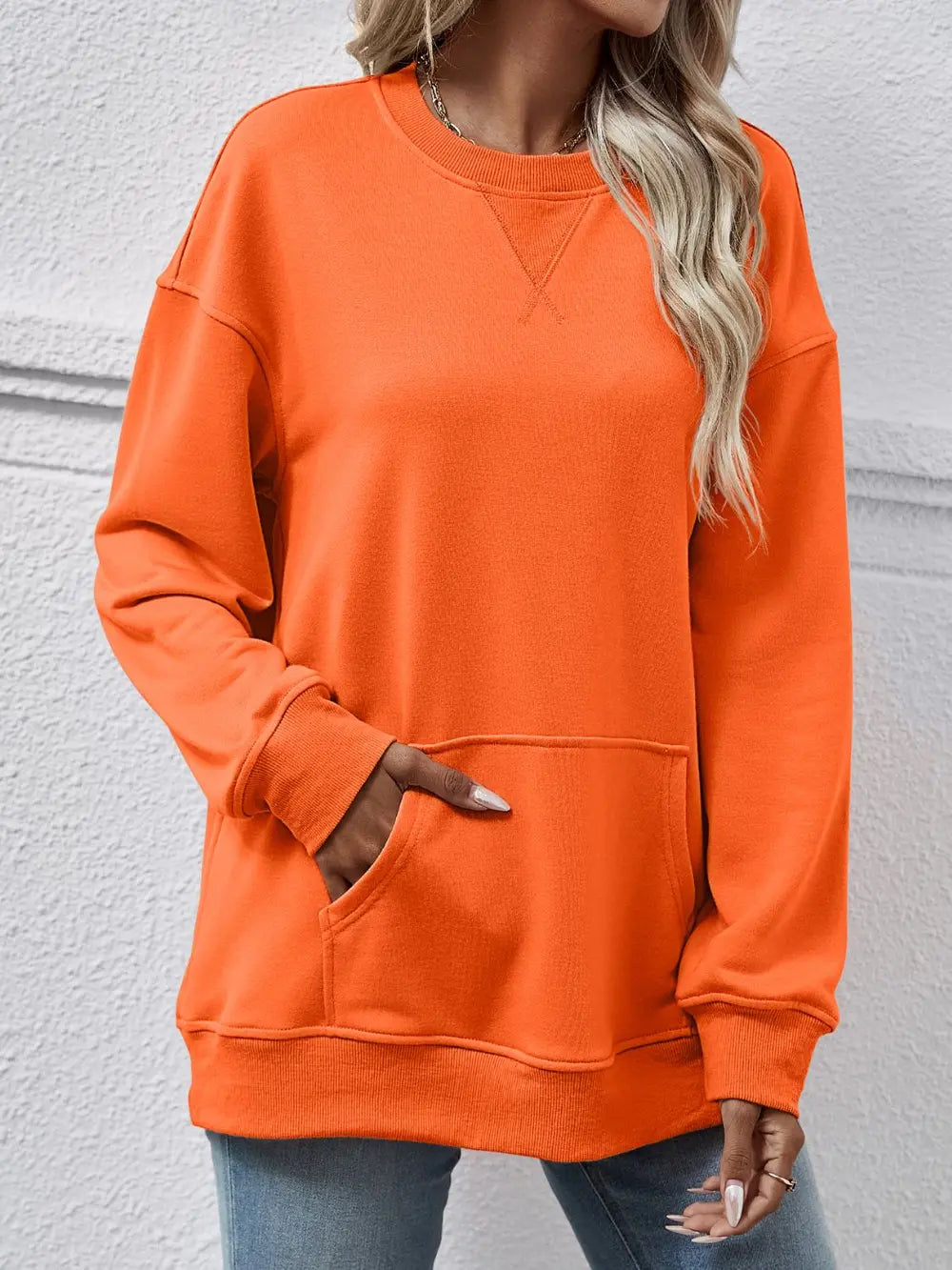 Round Neck Long Sleeve Sweatshirt (3)
