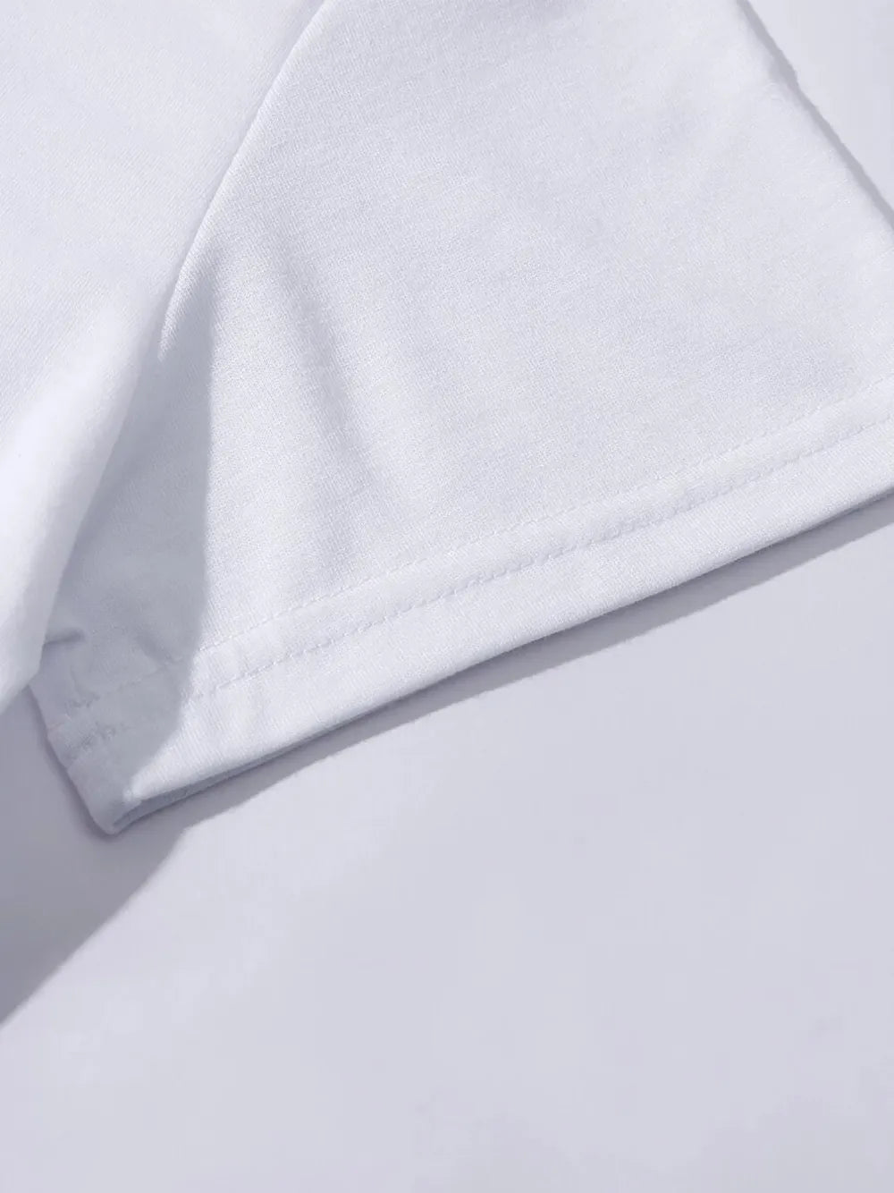 Lucky Clover Round Neck Short Sleeve T-shirt (3)