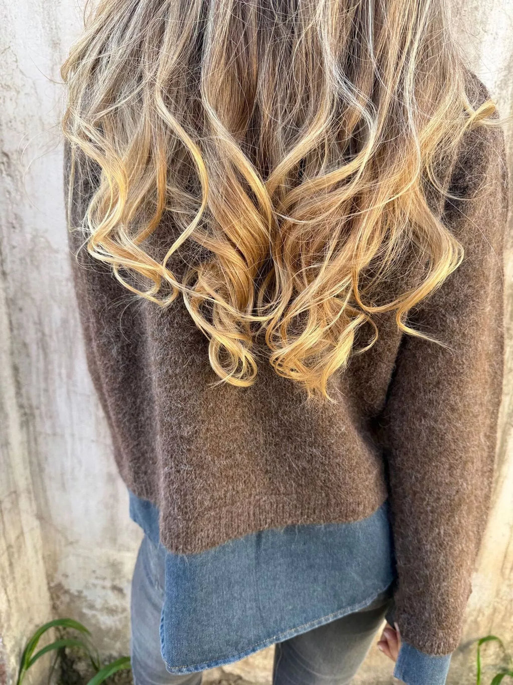 Contrast Denim Collar Half-zip Knit Sweater (4)