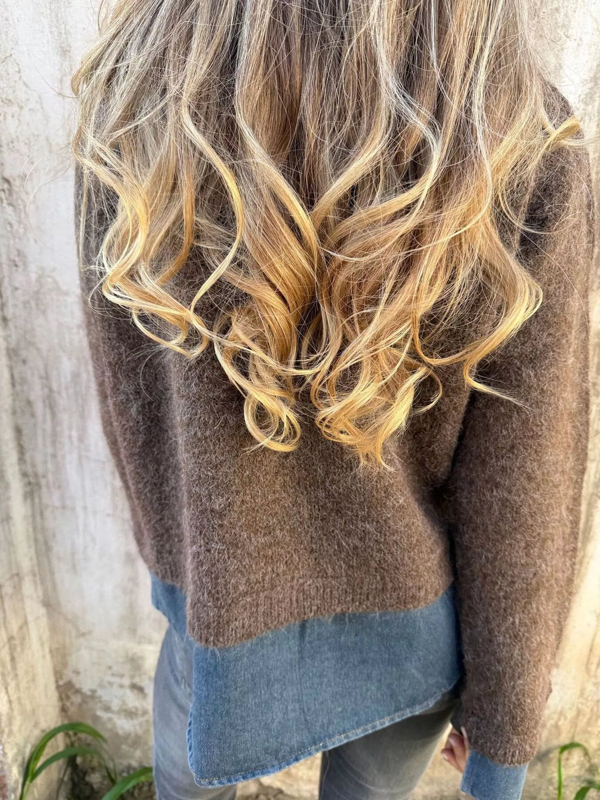 Contrast Denim Collar Half-zip Knit Sweater (4)