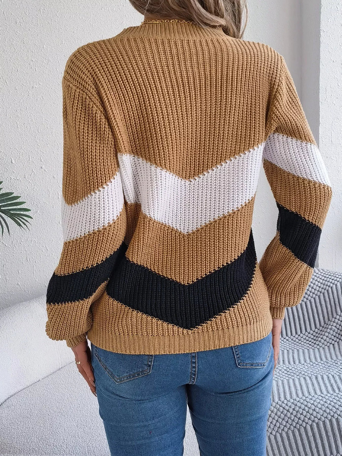Chevron Stripe Block Round Neck Sweater (15)