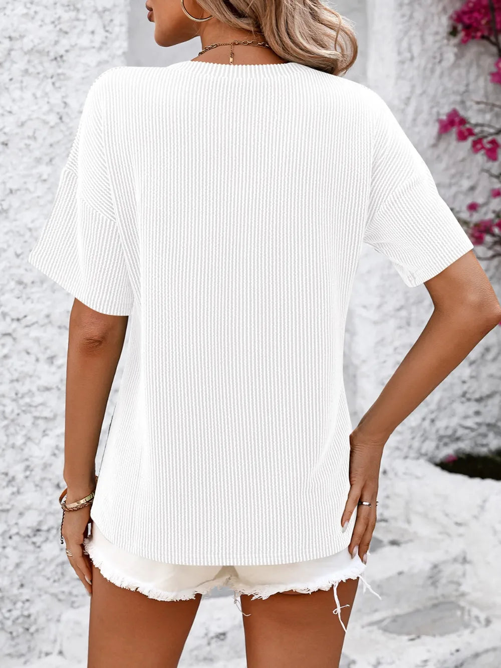 V-neck Dropped Shoulder T-shirt (19)