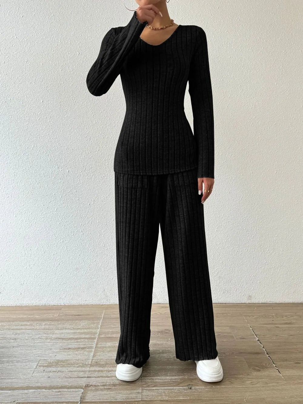 Ribbed V-neck Long Sleeve Top Pocketed Pants Set (13)