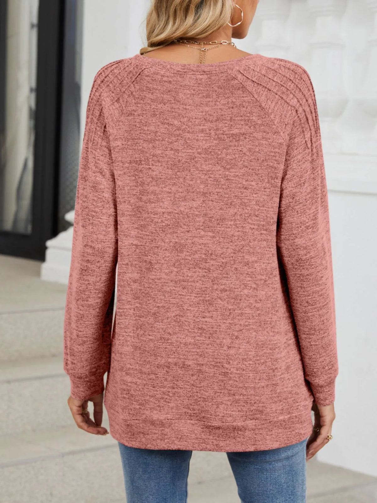 Round Neck Long Sleeve T-shirt (28)